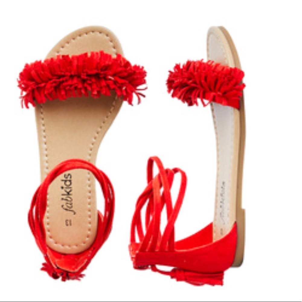 New Fabkids size 2 Red Orange Fringe Sandals